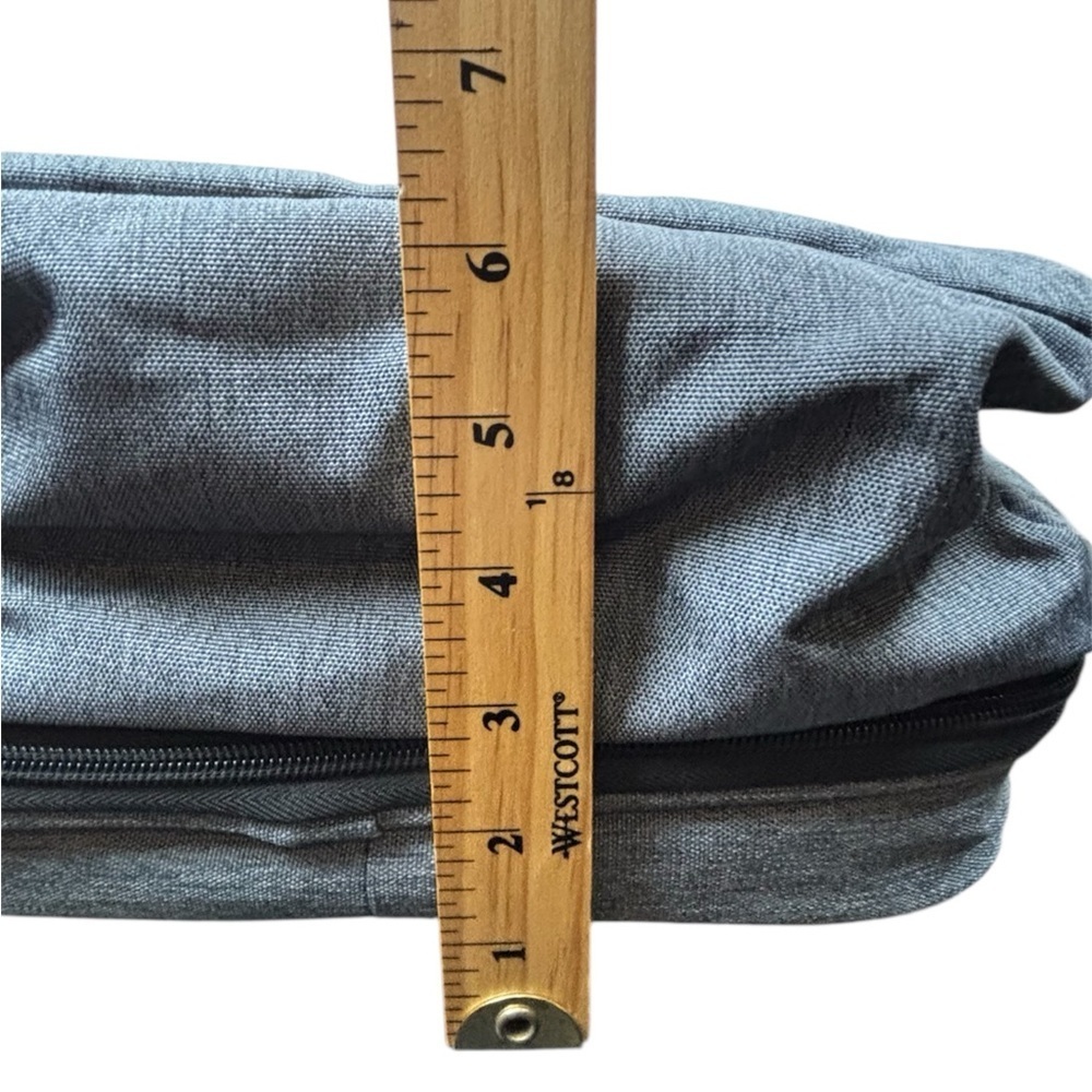Living Traveling Share Baby Backpack Gray with Built in Bassinet/Crib - Picture 14 of 14